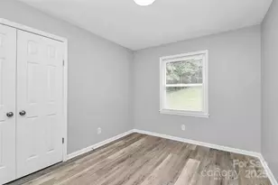 723 Edgegreen Dr, Charlotte, NC 28217 - Photo 9