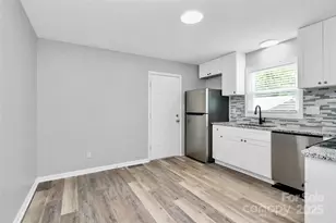 723 Edgegreen Dr, Charlotte, NC 28217 - Photo 5