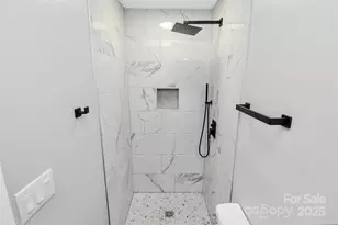 723 Edgegreen Dr, Charlotte, NC 28217 - Photo 15