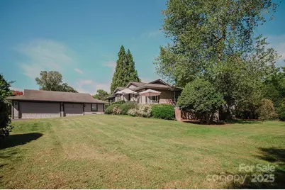 115 Hawkins Creek Road, Hendersonville, NC 28791 - Photo 5