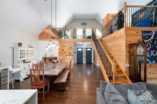 127 Deer Hl Ln, Weaverville, NC 28787 - Photo 5