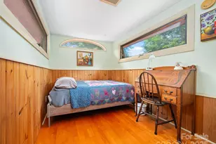 9405 Nc 261 Hwy, Bakersville, NC 28705 - Photo 19