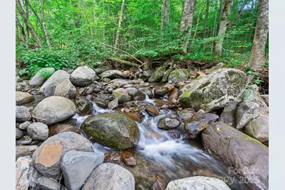 9405 Nc 261 Highway, Bakersville, NC 28705 - Photo 33