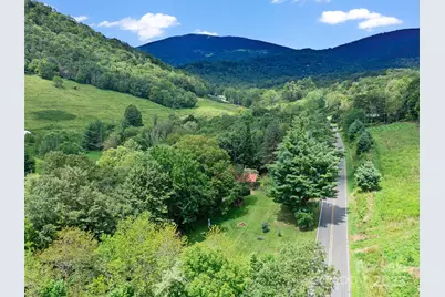 9405 Nc 261 Highway, Bakersville, NC 28705 - Photo 29