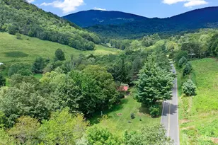 9405 Nc 261 Hwy, Bakersville, NC 28705 - Photo 29