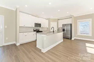 3453 Robindale Dr, Winston Salem, NC 27107 - Photo 5