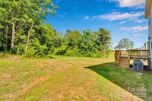 1807 Country Club Rd, Lincolnton, NC 28092 - Photo 5