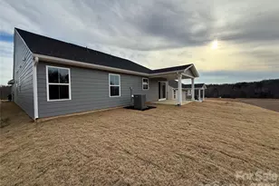 3266 Eller Dr Ext, Hickory, NC 28602 - Photo 35