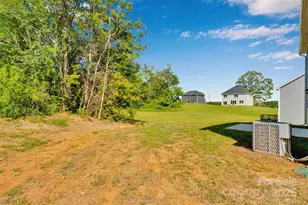 1809 Country Club Rd, Lincolnton, NC 28092 - Photo 7