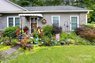 88 Whispering Pines Dr, Marion, NC 28752 - Photo 3