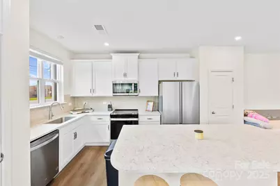 1075 South Point Road, Belmont, NC 28012 - Photo 9