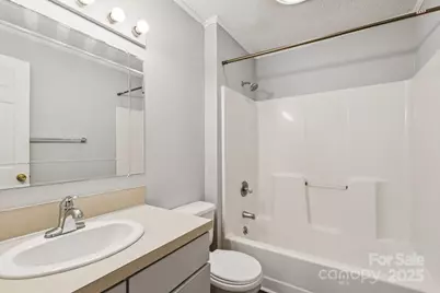 105 E Catawba Street E, Belmont, NC 28012 - Photo 15