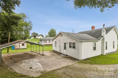 105 E Catawba Street E, Belmont, NC 28012 - Photo 9