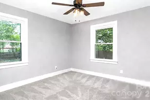 2104 St Mark St, Charlotte, NC 28216 - Photo 9