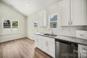 2639 Goble St, Gastonia, NC 28056 - Photo 13