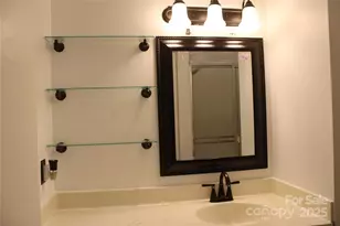 6039 Treetop Ct, Charlotte, NC 28212 - Photo 37