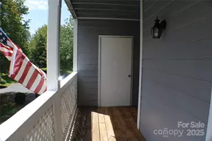 6039 Treetop Ct, Charlotte, NC 28212 - Photo 41