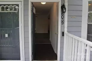 6039 Treetop Ct, Charlotte, NC 28212 - Photo 7