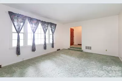 208 Victoria Circle, Kings Mountain, NC 28086 - Photo 5