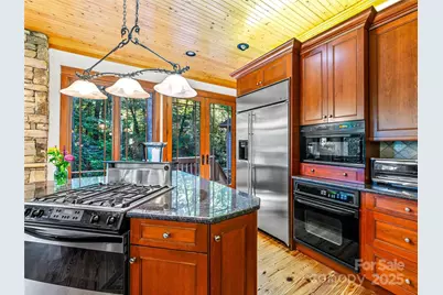 46 Mills Creek Drive, Lake Toxaway, NC 28747 - Photo 13