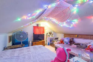 1262 Lawrence Rd, Clover, SC 29710 - Photo 13