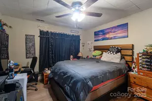 1262 Lawrence Rd, Clover, SC 29710 - Photo 5