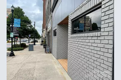 213 W Main Avenue, Gastonia, NC 28052 - Photo 1