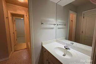 27 Mountain Lake Dr, Hendersonville, NC 28739 - Photo 21