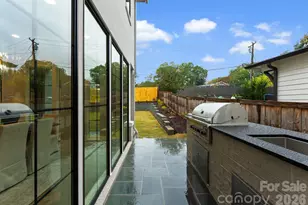 1020 Habersham Dr, Charlotte, NC 28209 - Photo 21