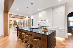 1020 Habersham Dr, Charlotte, NC 28209 - Photo 7