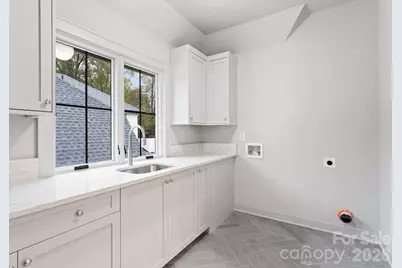 1020 Habersham Drive, Charlotte, NC 28209 - Photo 31