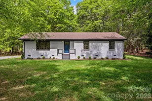 17700 McKee Rd, Charlotte, NC 28278 - Photo 1