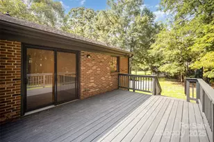 17700 McKee Rd, Charlotte, NC 28278 - Photo 19