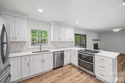 17700 McKee Road, Charlotte, NC 28278 - Photo 15