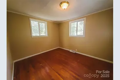 216 E Georgia Avenue, Bessemer City, NC 28016 - Photo 21
