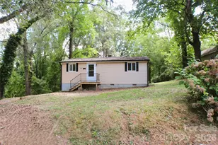 216 E Georgia Ave, Bessemer City, NC 28016 - Photo 35