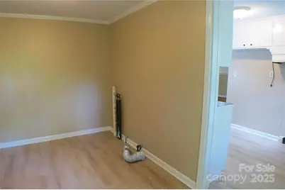 216 E Georgia Avenue, Bessemer City, NC 28016 - Photo 19