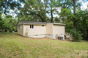 216 E Georgia Ave, Bessemer City, NC 28016 - Photo 41