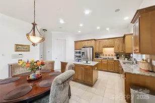 5518 Two Iron Dr, Matthews, NC 28104 - Photo 7