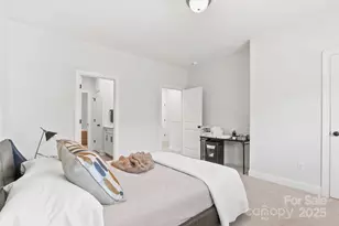 66 Walnut Springs Dr, Asheville, NC 28804 - Photo 19