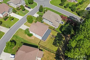 1711 Kelley Lake Dr, York, SC 29745 - Photo 37