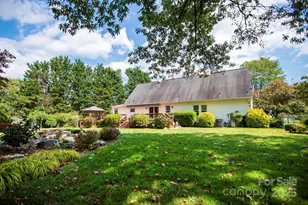 132 Serenity Cir, Hendersonville, NC 28792 - Photo 35