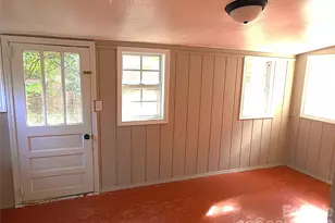 201 Merriman Rd, Hendersonville, NC 28791 - Photo 19