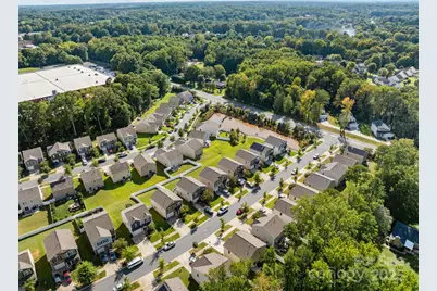 5433 Tumbling Brook Lane, Charlotte, NC 28216 - Photo 37