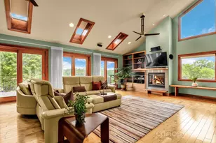 3319 Bull Creek Rd, Marshall, NC 28754 - Photo 21