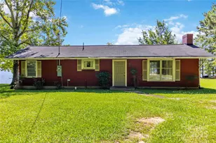 5350 Commodore Pl, Clover, SC 29710 - Photo 3