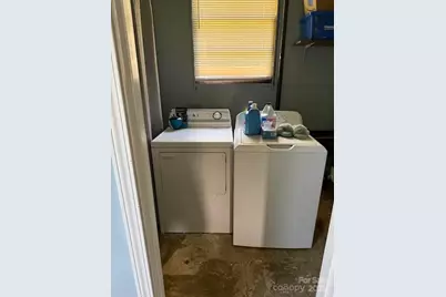 914 Cliffdale Drive, Laurinburg, NC 28352 - Photo 9