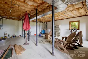 807 Pine Tree Rd, Spruce Pine, NC 28777 - Photo 29