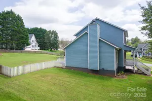 1160 Mulberry Ln, Hickory, NC 28602 - Photo 37