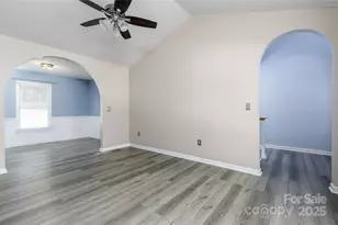 1160 Mulberry Ln, Hickory, NC 28602 - Photo 33